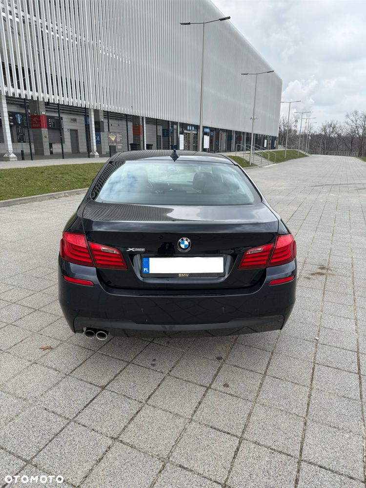 BMW Seria 5 525d xDrive - 3