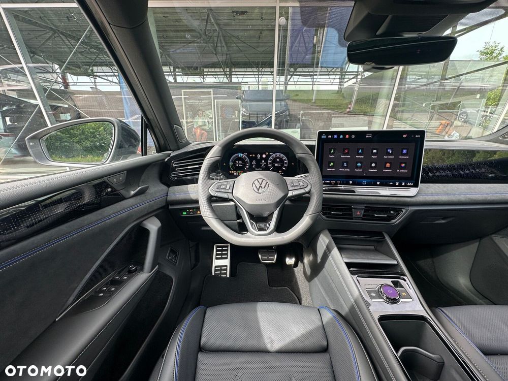 Volkswagen Tiguan - 14