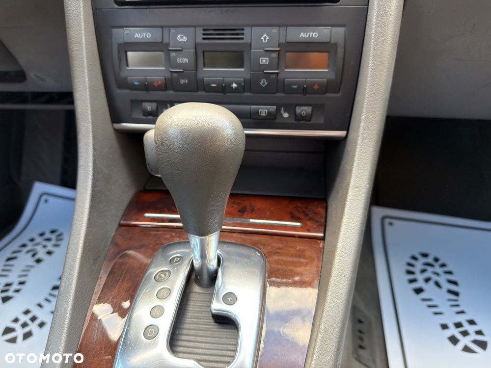 Audi A4 Limousine - 34