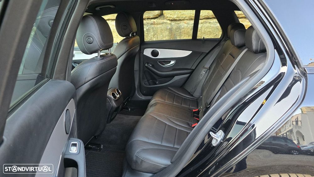 Mercedes-Benz C 200 - 53