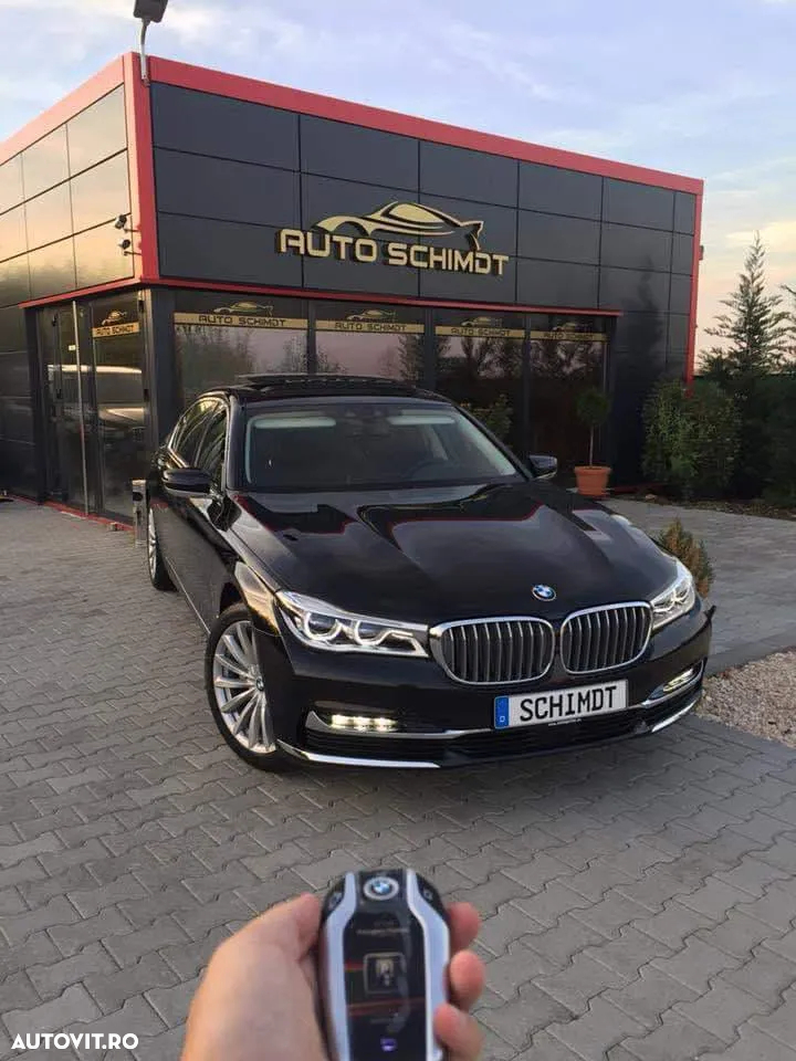 BMW Seria 7 730Ld xDrive - 11