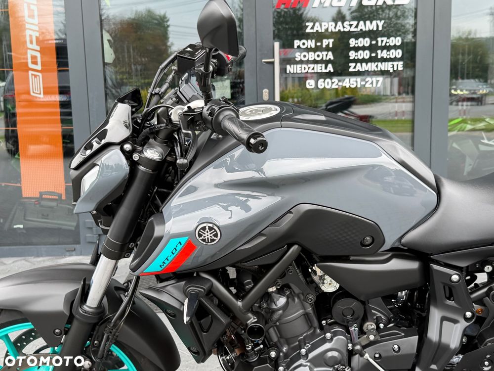 Yamaha MT - 35