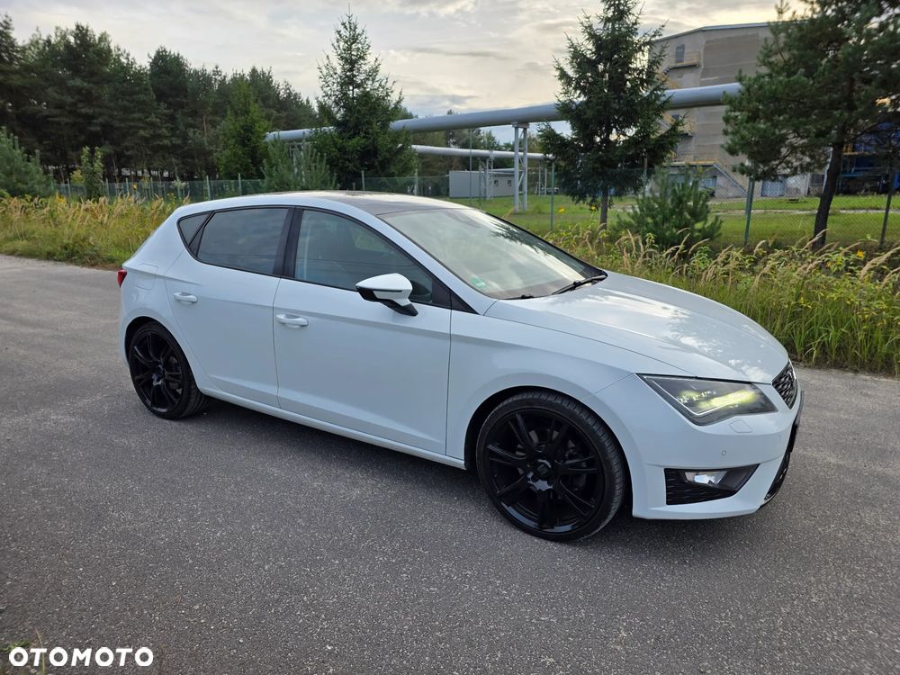 Seat Leon ver-2-0-tdi-fr-black-s-s - 9