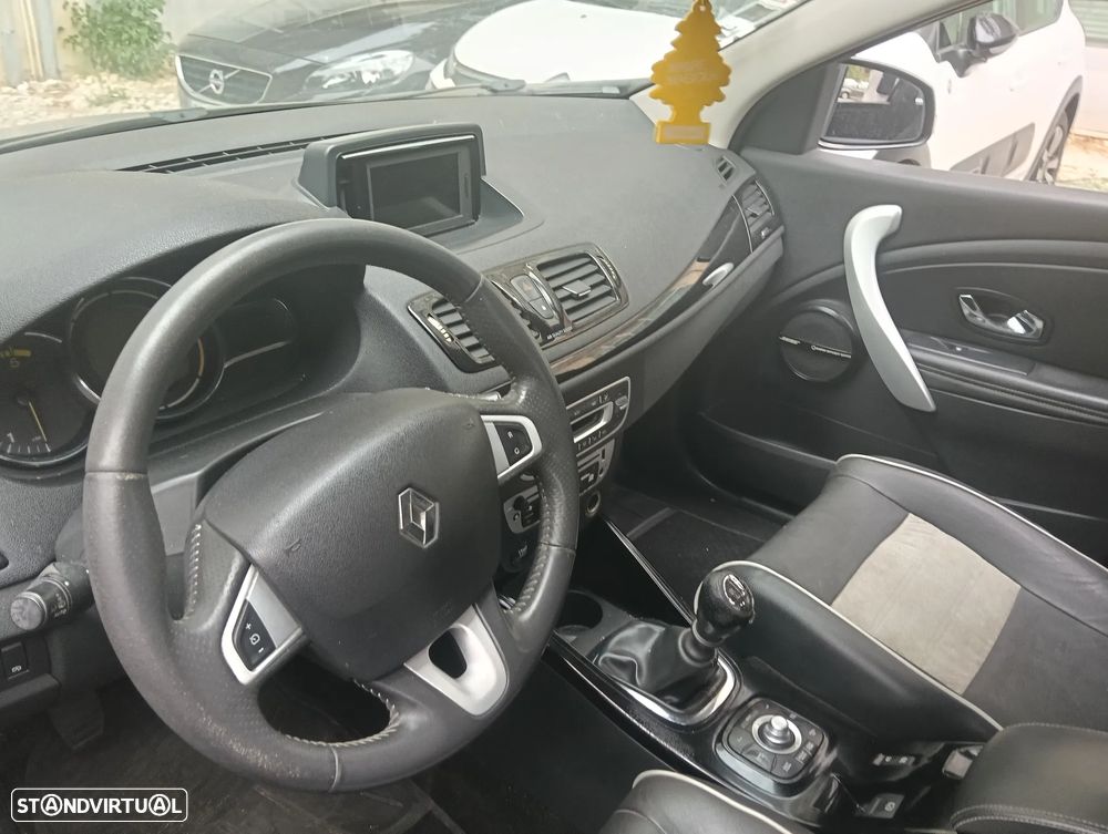 Renault Mégane Sport Tourer ENERGY dCi 110 Start & Stopp Bose Edition - 9