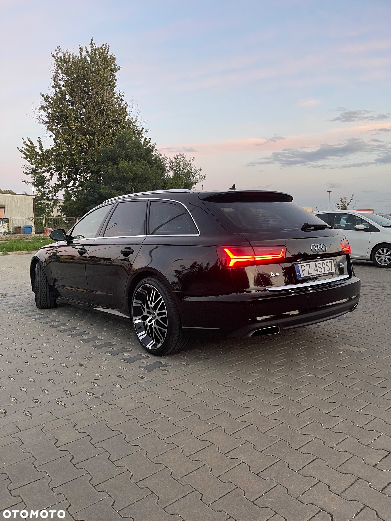 Audi A6 - 12