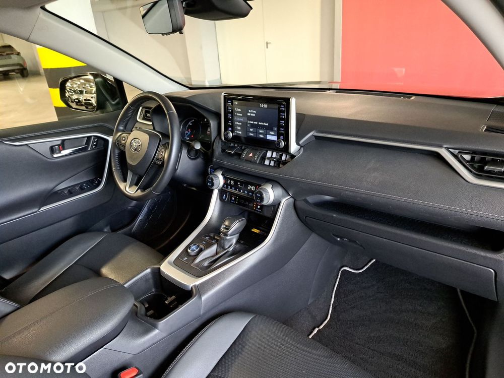 Toyota RAV4 - 17
