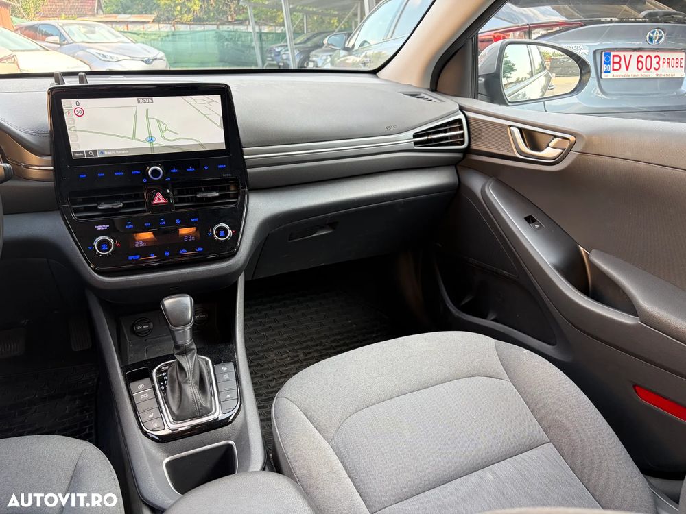 Hyundai IONIQ - 21