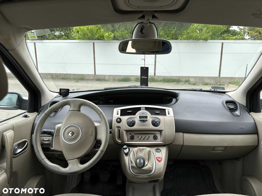 Renault Scenic - 6