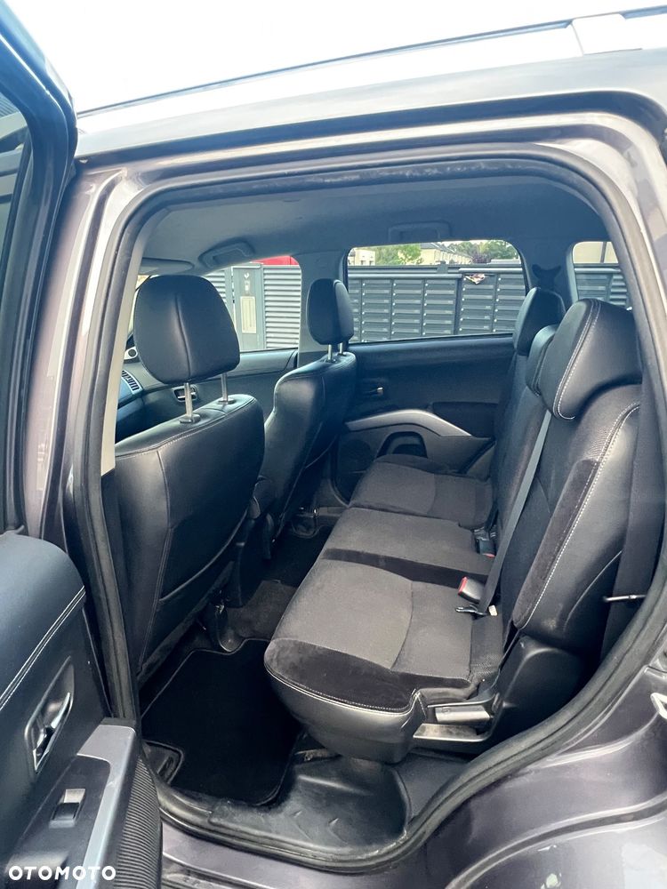 Mitsubishi Outlander 2.0 DID Instyle - 8