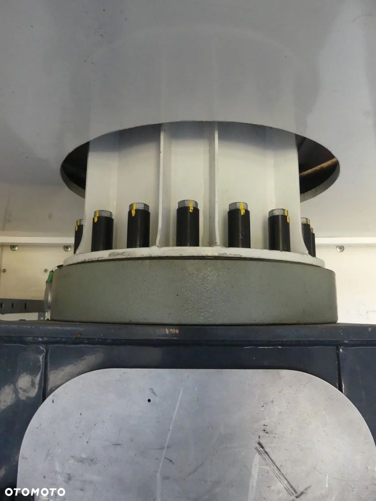 Iveco DAILY 72-180 / ZWYŻKA 17.4m / PODNOŚNIK KOSZOWY / - 23