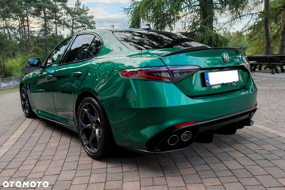 Alfa Romeo Giulia 2.9 Bi Turbo V6 Quadrifoglio - 3
