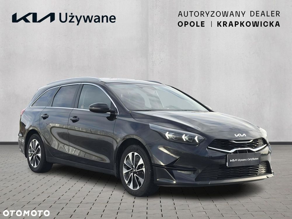 Kia Ceed - 8