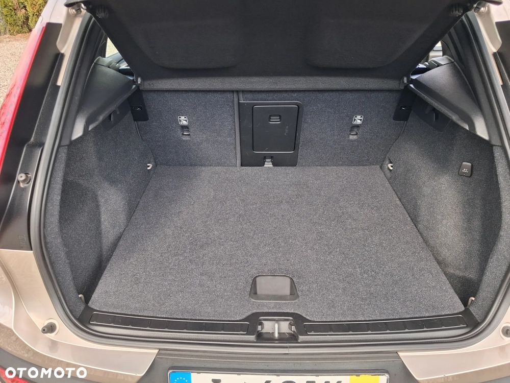 Volvo XC 40 T5 Recharge DKG Inscription Expression - 27