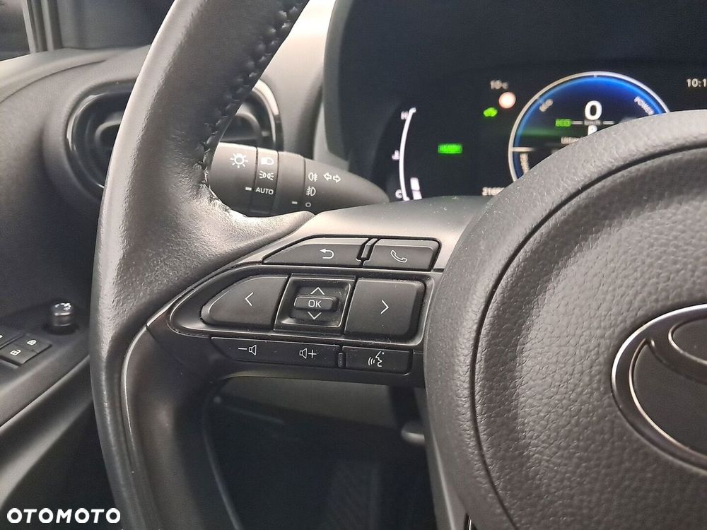 Toyota Yaris Hybrid 1.5 Style - 21