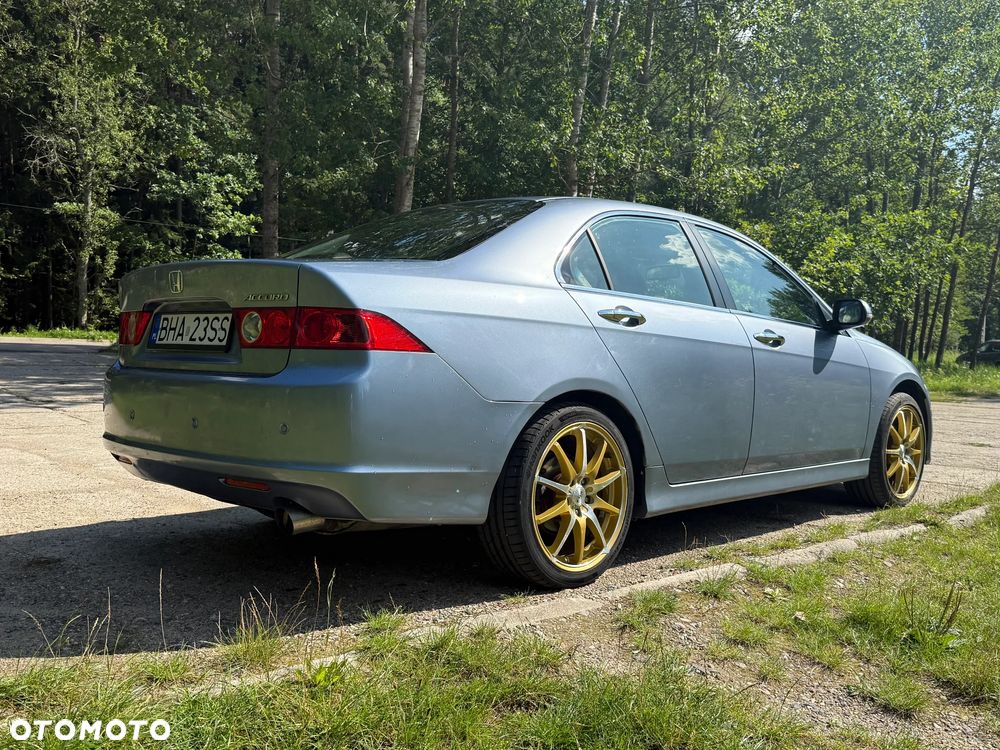 Honda Accord 2.0 Executive - 8