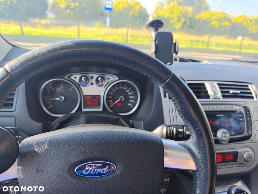 Ford Kuga 2.0 TDCi 4WD Titanium - 15