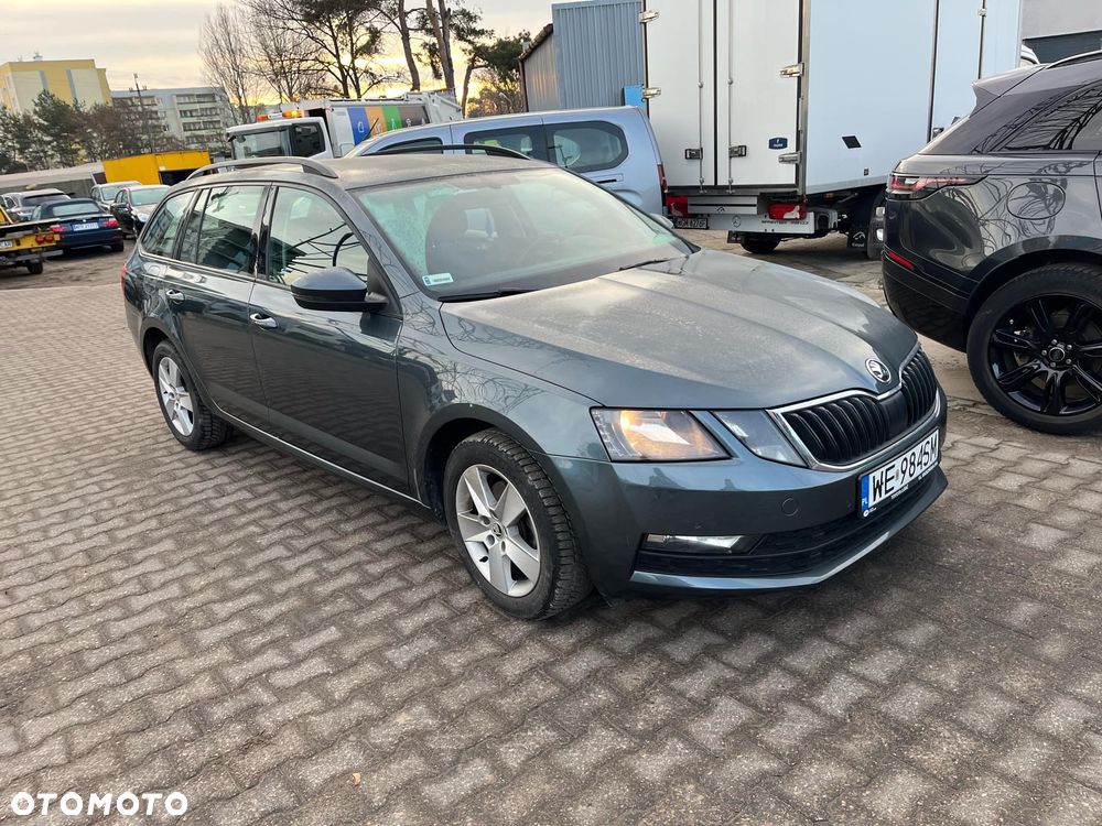 Skoda Octavia 2.0 TDI (Green tec) DSG Style - 1
