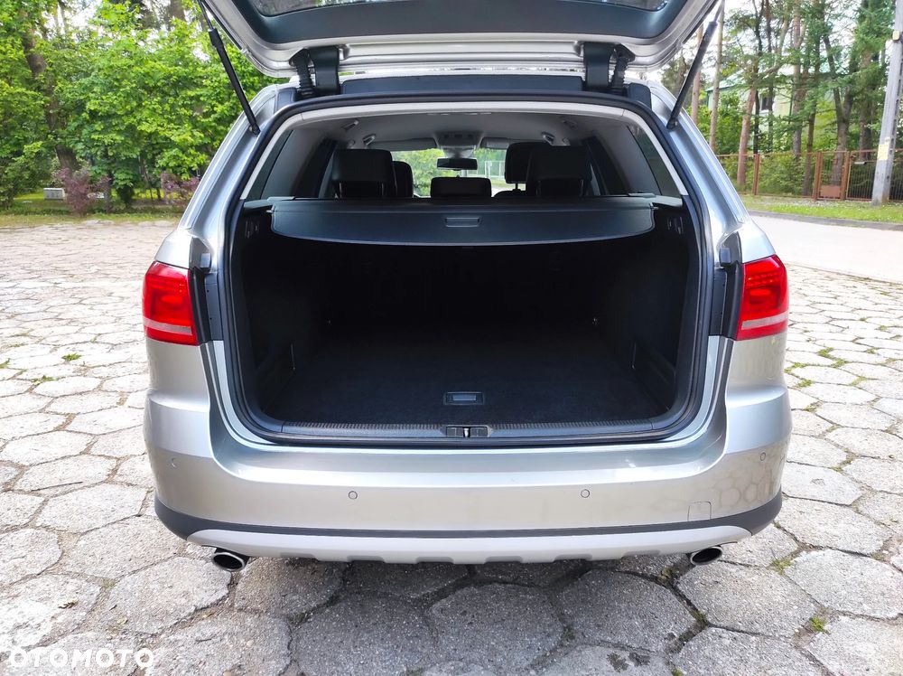 Volkswagen Passat Alltrack - 22