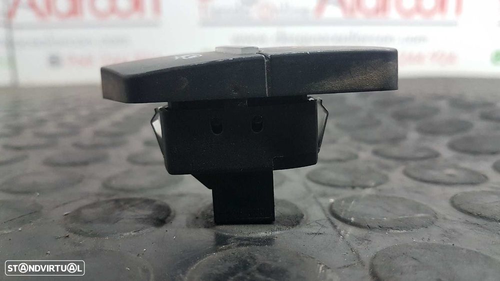 CONTROLE DE BLOQUEIO DE PORTA AUDI A6 BERLINA (4F2) 2.7 TDI - 9