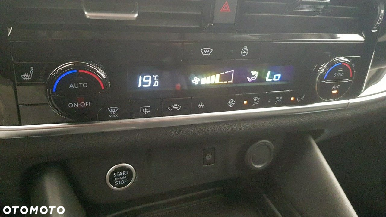 Nissan Qashqai - 30