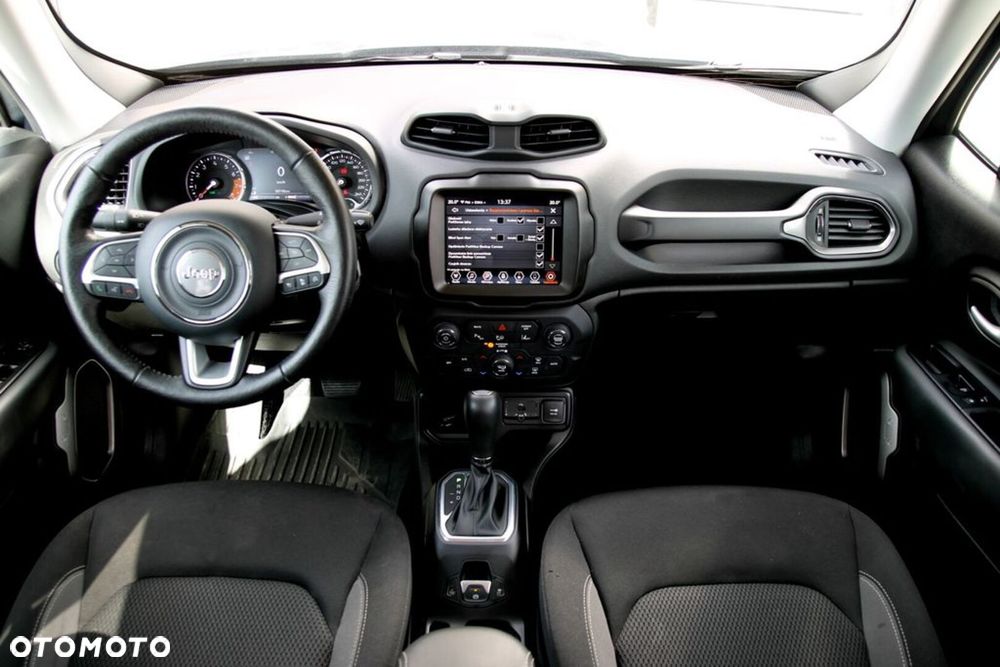 Jeep Renegade 1.5 T4 mHEV Limited FWD S&S DCT - 18