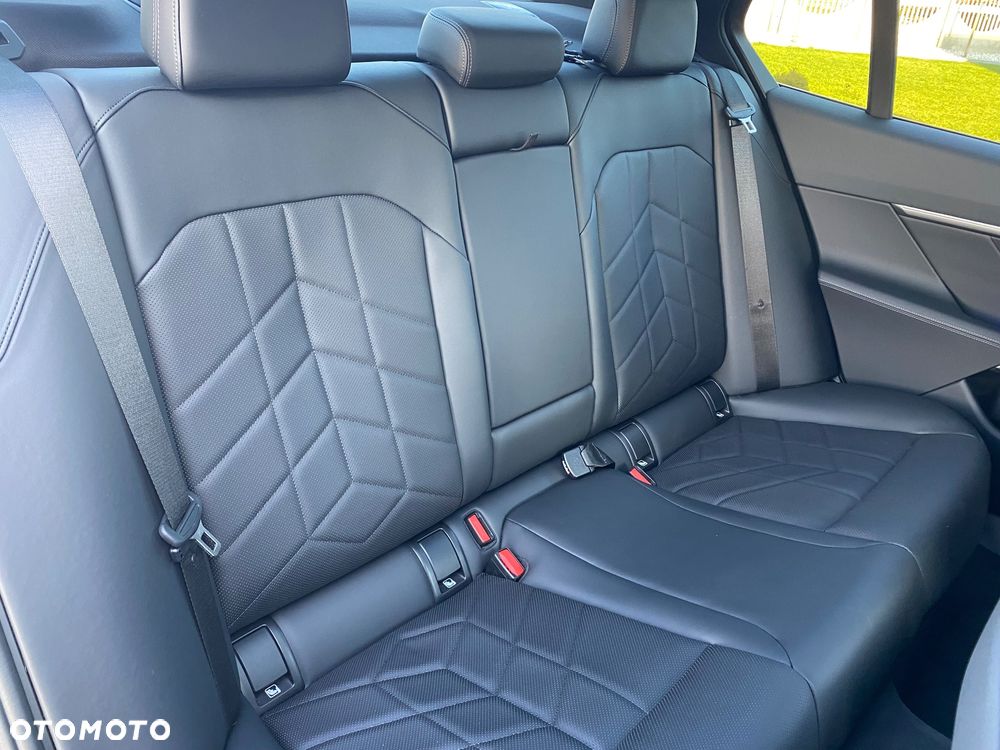 BMW Seria 5 520d xDrive - 30