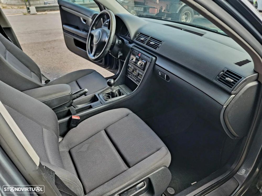 Audi A4 Avant - 12