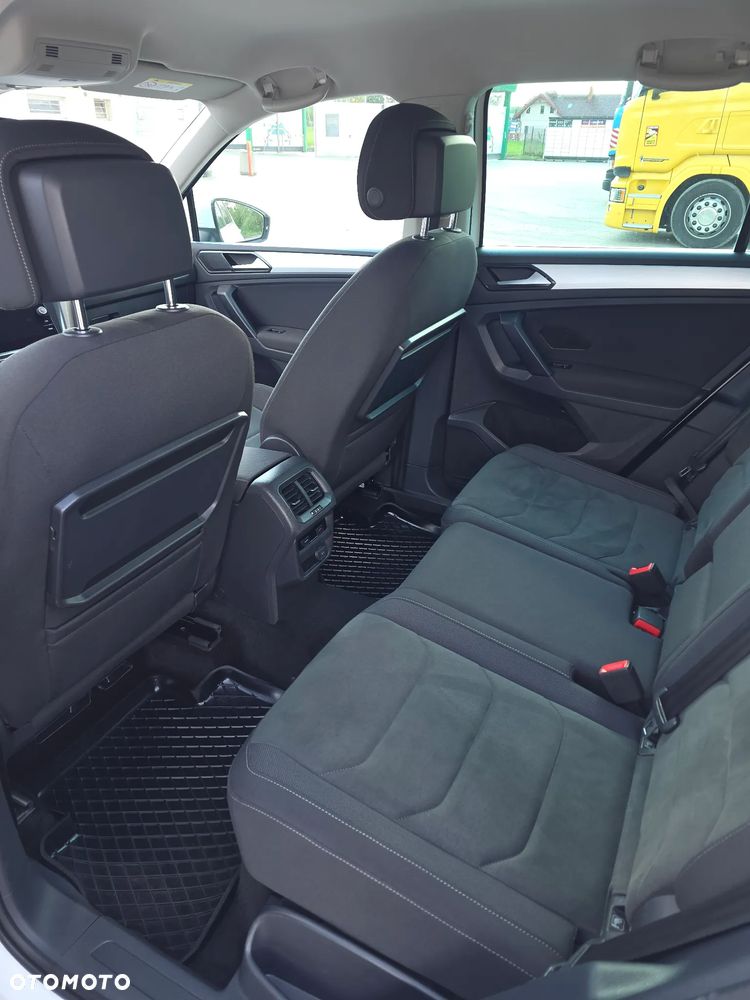 Volkswagen Tiguan - 14