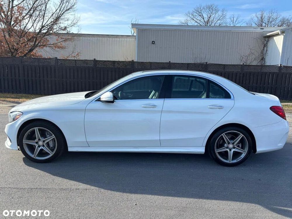 Mercedes-Benz Klasa C 300 7G-TRONIC - 2