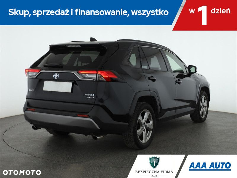 Toyota RAV4 - 6