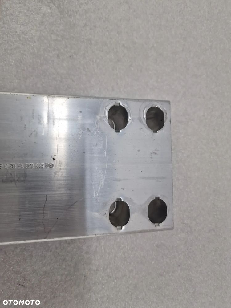 MERCEDES E-KLASSA W213 16- PRAWA STREFA ZGNIOTU / KIEŁ , NR A2136201600 , NR AUKCJI SZ14 - 5