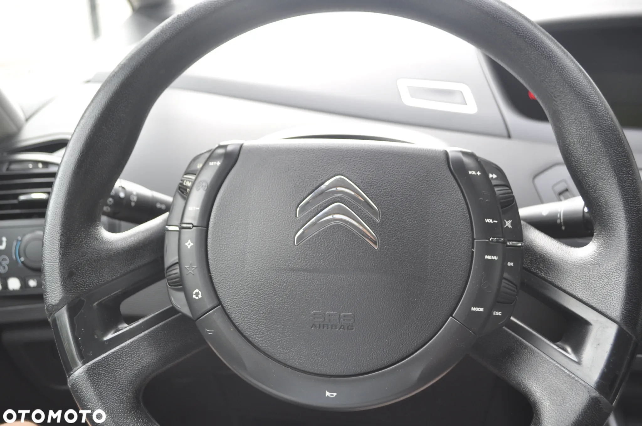 Citroën C4 Picasso - 12