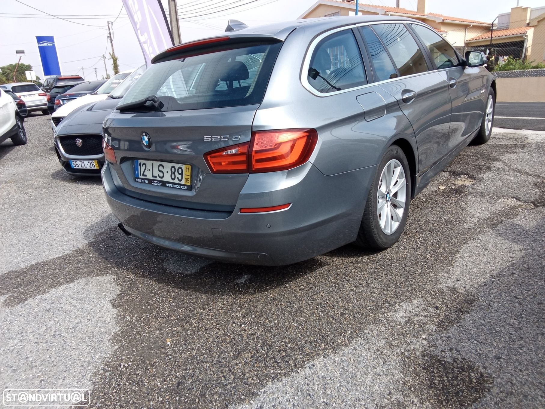 BMW 520 d Auto - 11