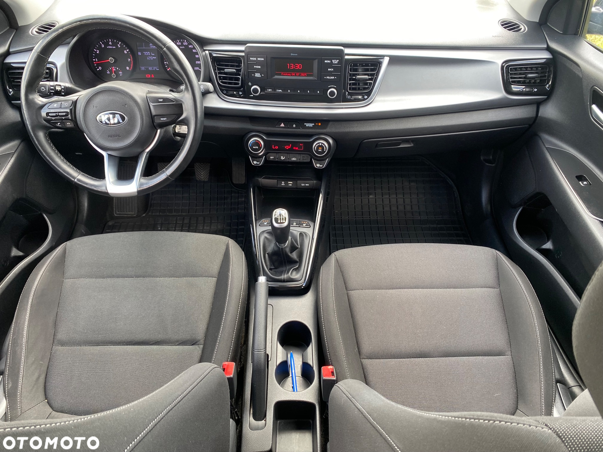Kia Rio 1.4 L - 21
