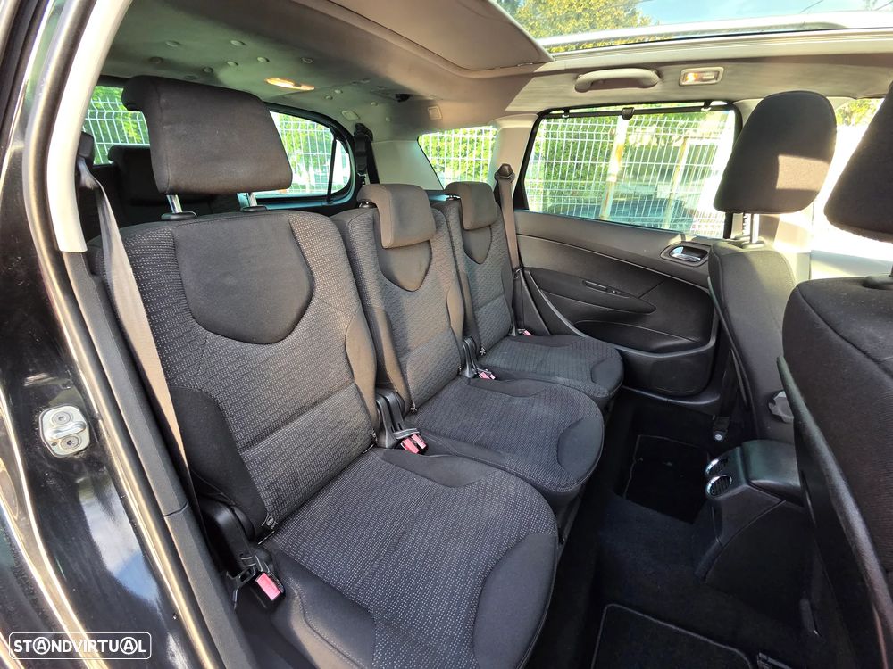 Peugeot 308 SW 1.6 HDi Sport CVM6 - 11