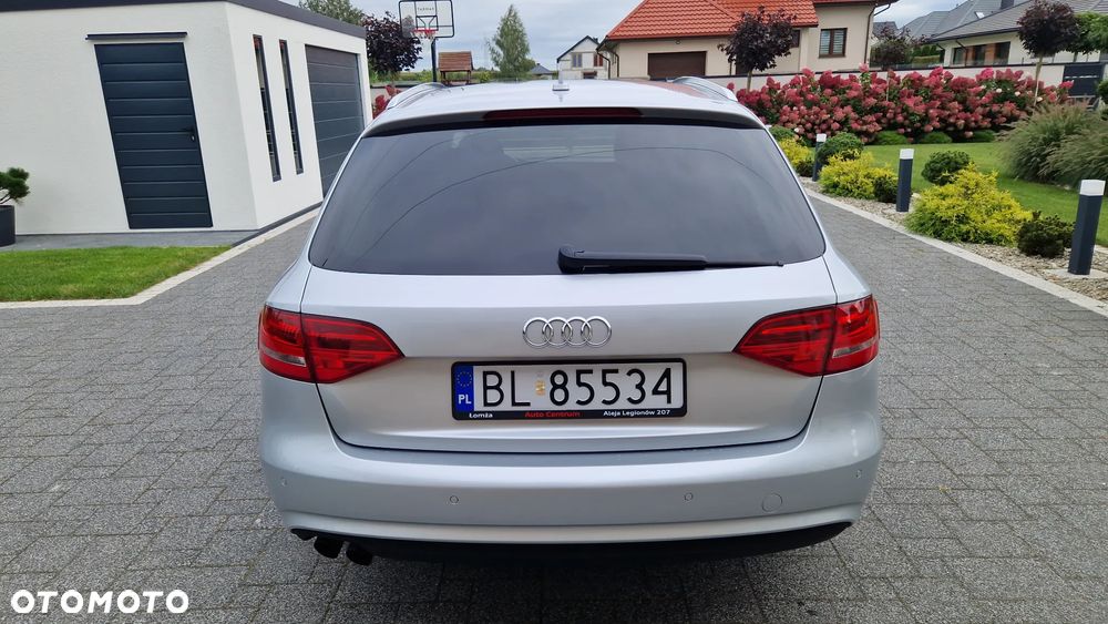 Audi A4 Avant - 5