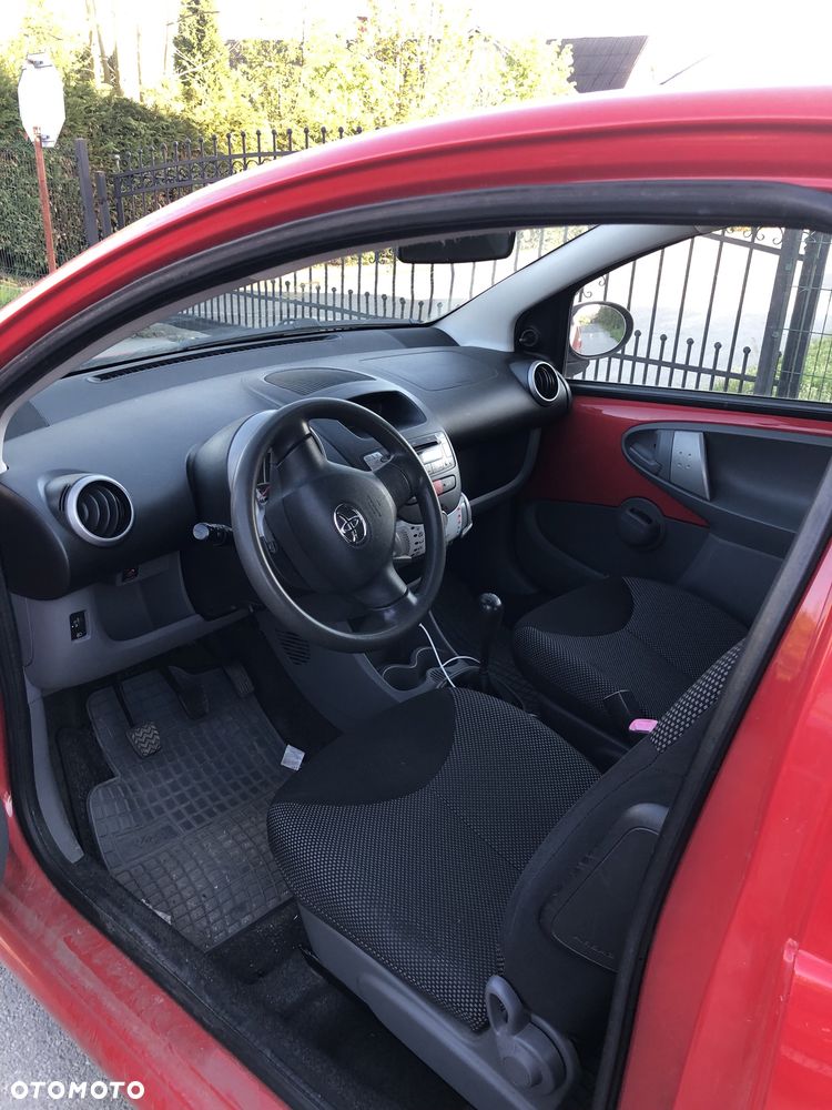 Toyota Aygo - 4