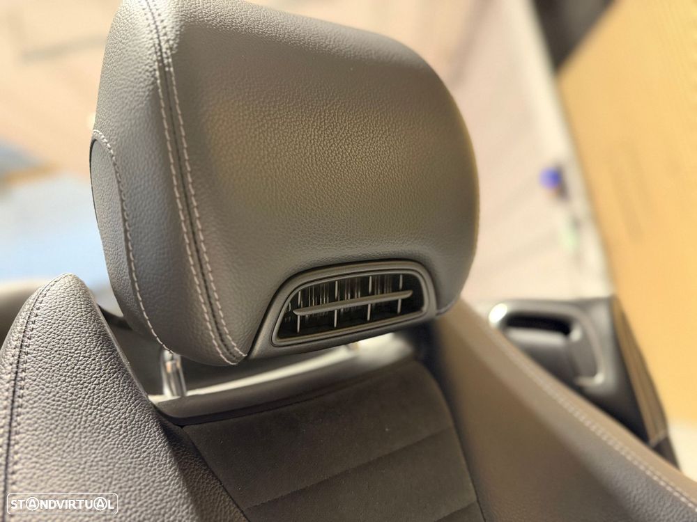Mercedes-Benz E 220 d Cabrio 9G-Tronic AMG Line - 42