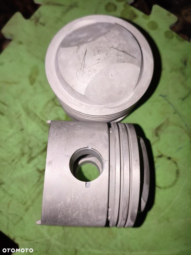 Tłoki 79.0 Ural M61 M62 M63 M66 M67 - 7