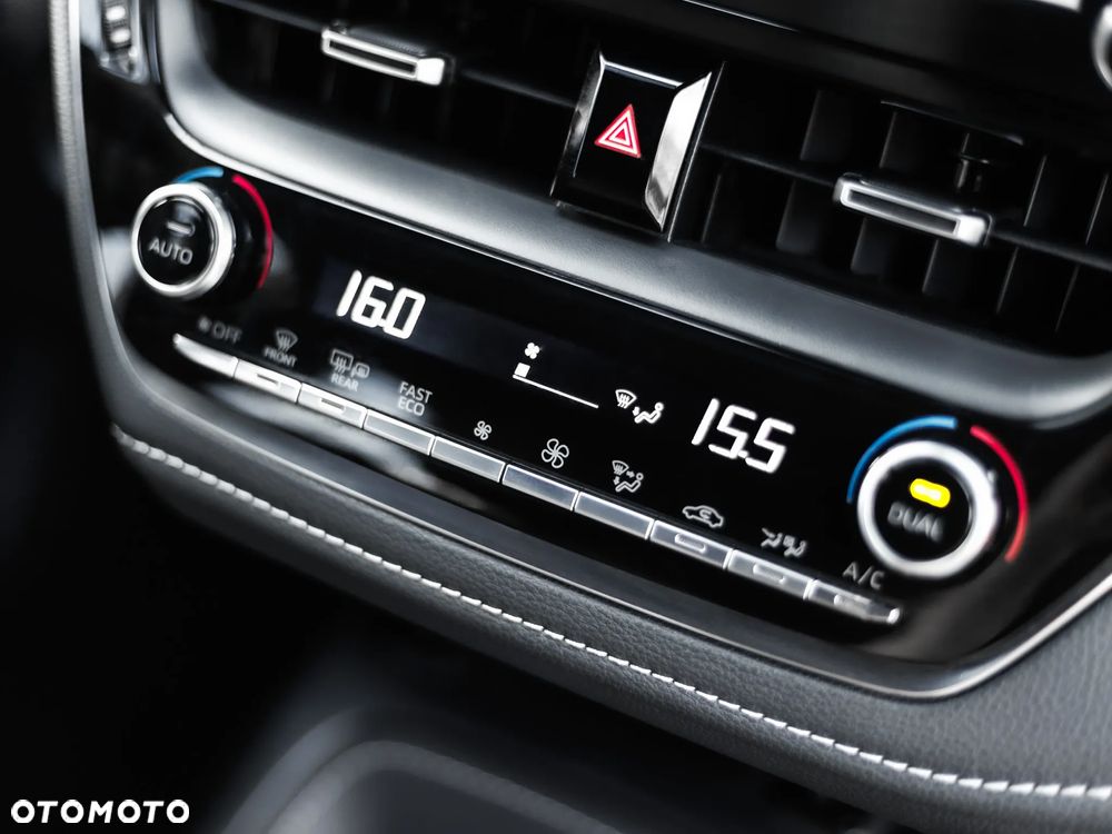 Toyota Corolla 2.0 Hybrid Style - 18