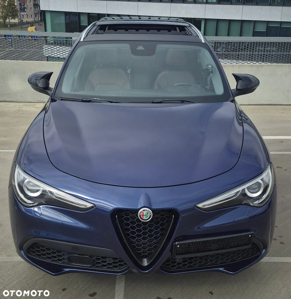 Alfa Romeo Stelvio 2.0 Turbo 16V AT8-Q4 Lusso Ti - 19