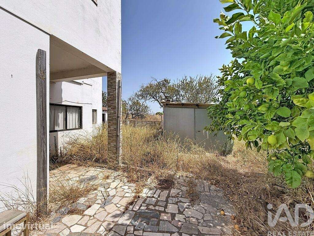 Casa / Villa T4 em Mexilhoeira Grande de 126 m2 - Grande imagem: 4/23