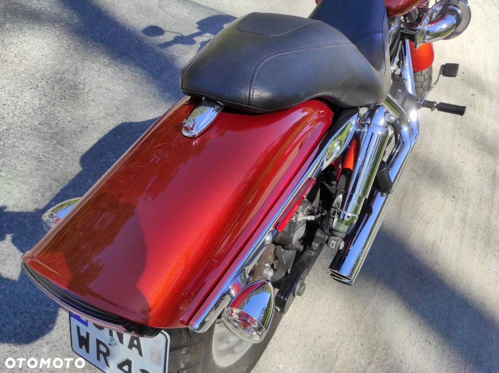 Harley-Davidson Dyna Fat Bob - 11