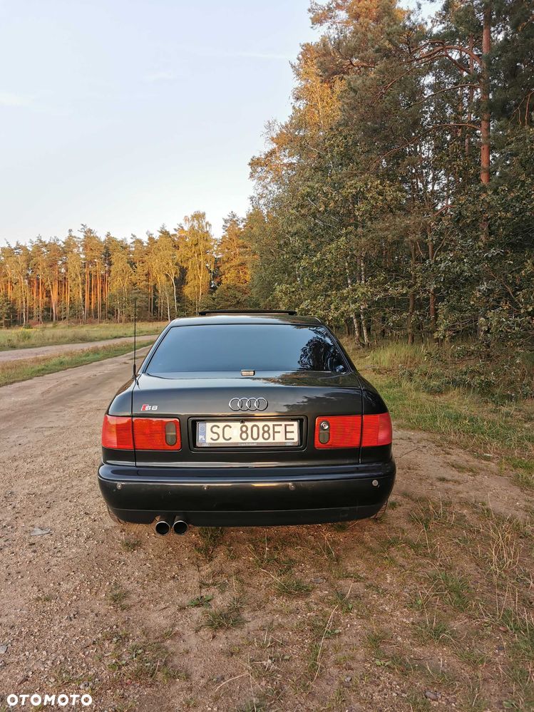 Audi A8 - 5