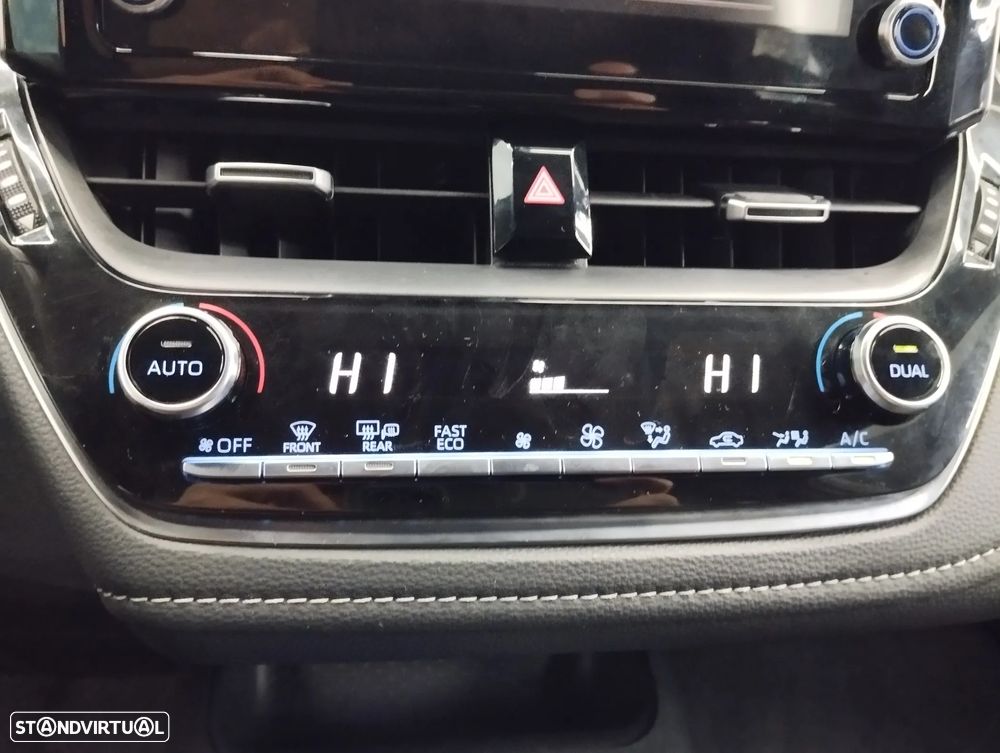 Toyota Corolla Touring Sports 1.8 Hybrid Comfort - 29