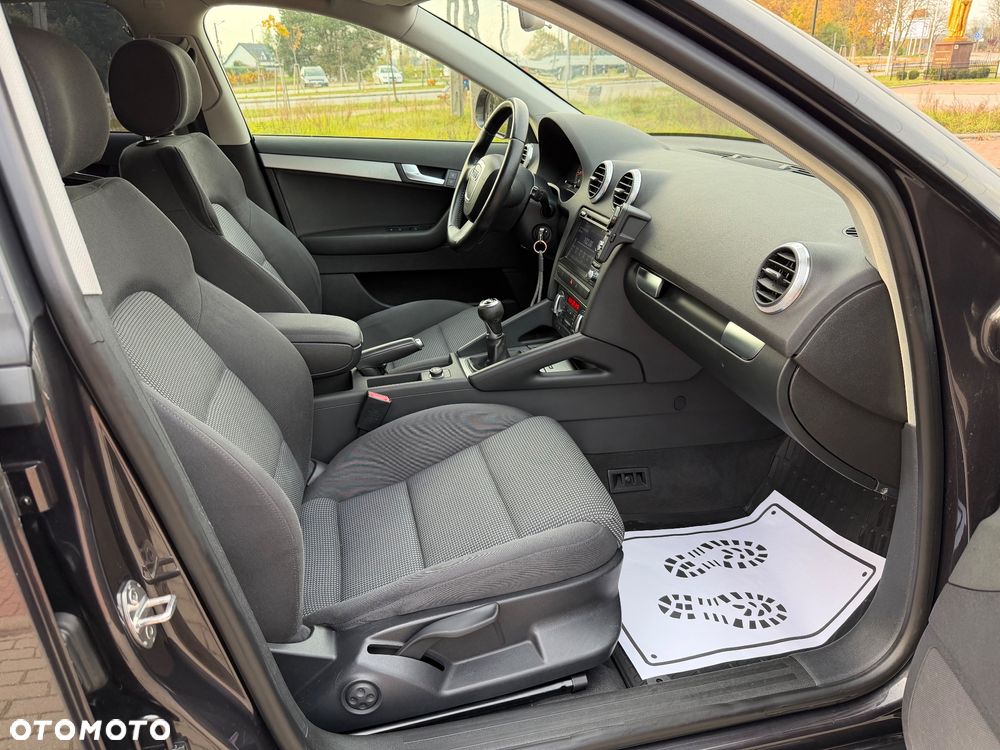 Audi A3 Sportback - 9