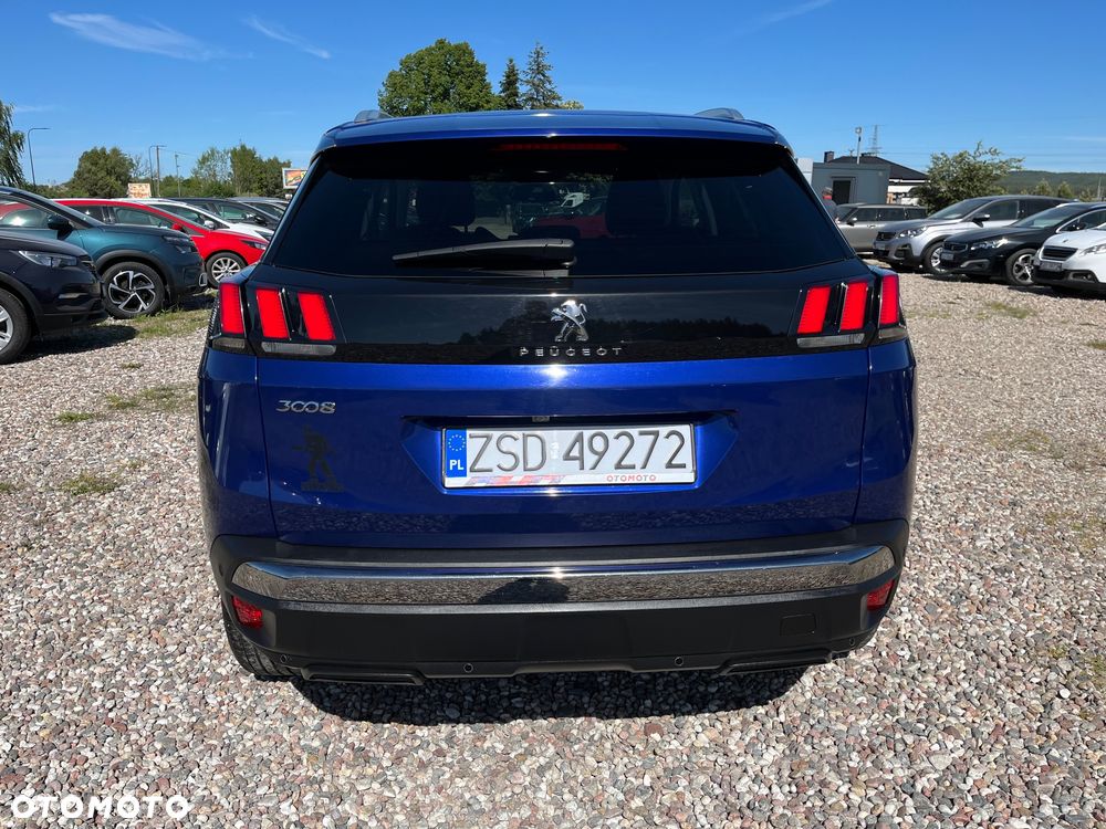 Peugeot 3008 1.2 PureTech Allure S&S - 4