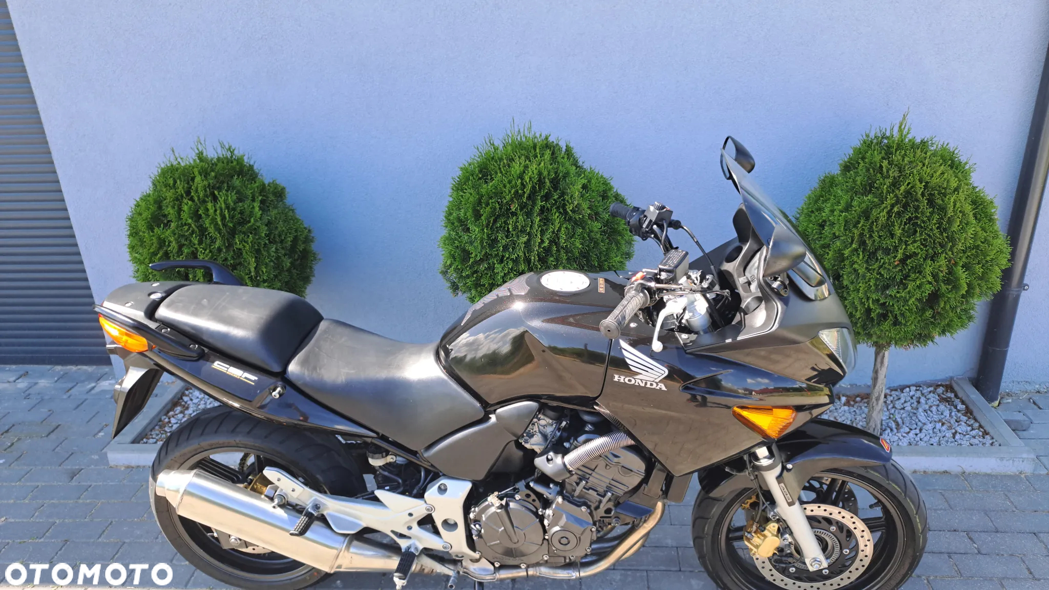 Honda CBF - 40