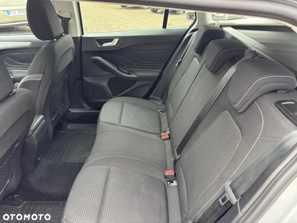 Ford Focus 1.5 EcoBlue Active - 19