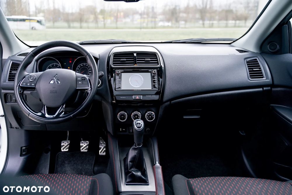 Mitsubishi ASX 1.6 2WD Edition - 19